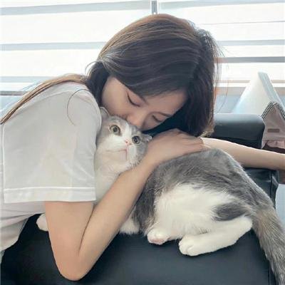 巨蛇闯女校